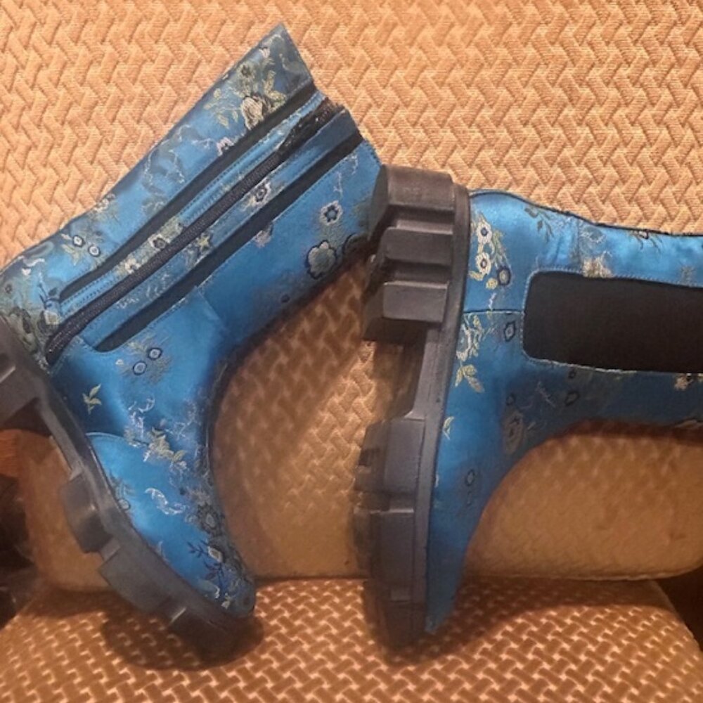 Free People Brooks Turquoise Blue Brocade Lug Sole Chelsea Boots NEW - Picture 13 of 16